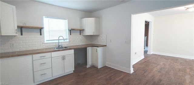 2222 Pearl ST, Portsmouth, VA 23704