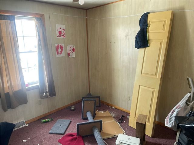 2311 Cowling Rd, Scottdale, PA 15683