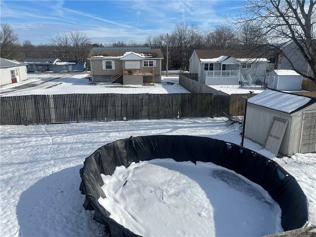 2311 Cowling Rd, Scottdale, PA 15683