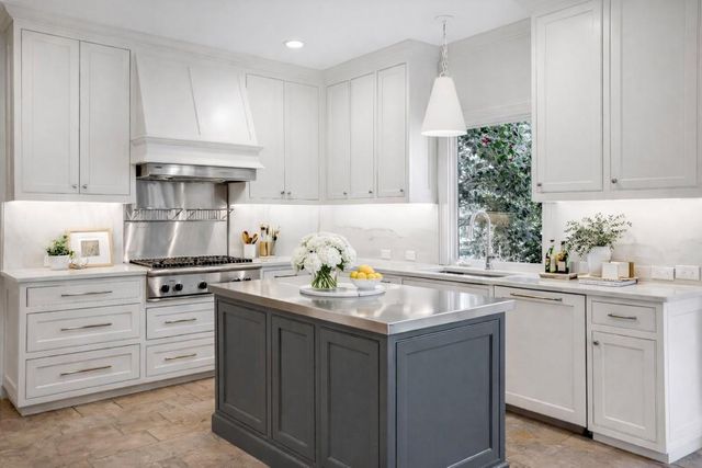 4375 Old Wesleyan Woods, Johns Creek, GA 30022