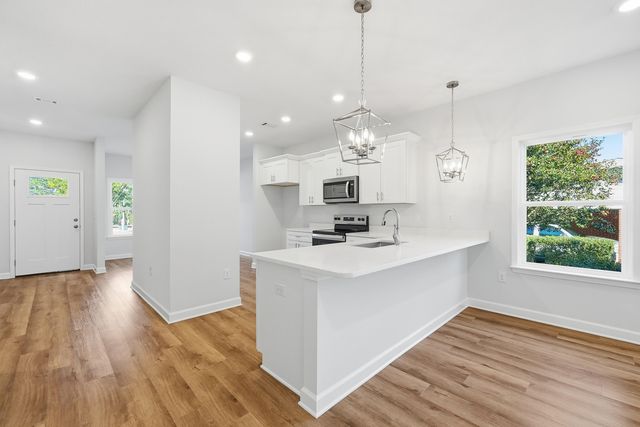 970 Texas Parkway, Crestview, FL 32536