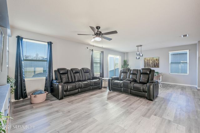 2190 WILLOW SPRINGS Drive, Green Cove Springs, FL 32043