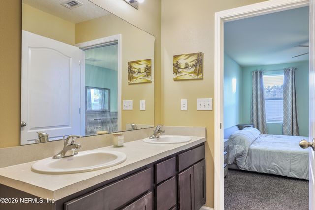 2190 WILLOW SPRINGS Drive, Green Cove Springs, FL 32043