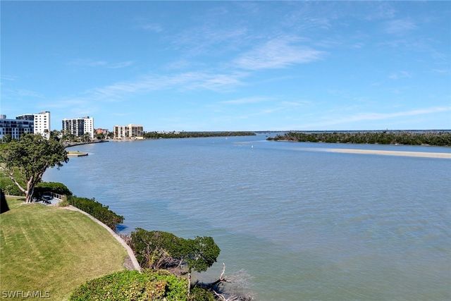 4203 Bay Beach LN 7H, Fort Myers Beach, FL 33931