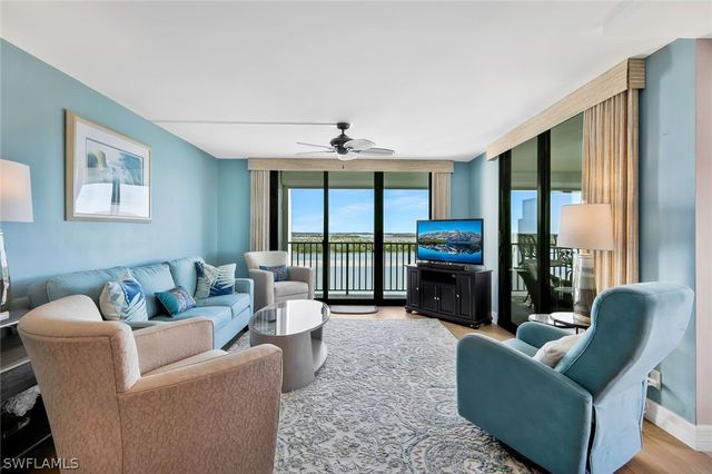 4203 Bay Beach LN 7H, Fort Myers Beach, FL 33931