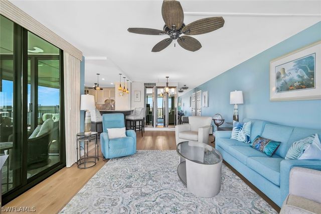 4203 Bay Beach LN 7H, Fort Myers Beach, FL 33931
