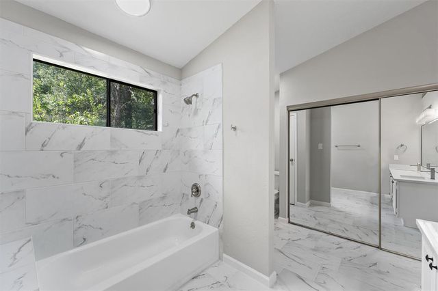 4003 Oak Gardens Drive, Houston, TX 77339