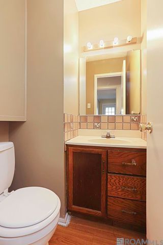 8356 Rainbow Dr, Baton Rouge, LA 70809