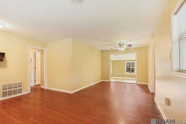 8356 Rainbow Dr, Baton Rouge, LA 70809