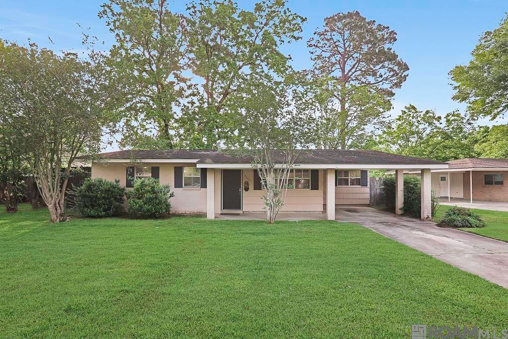 8356 Rainbow Dr, Baton Rouge, LA 70809