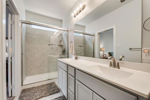 2204 Paxton Way, Denton, TX 76209