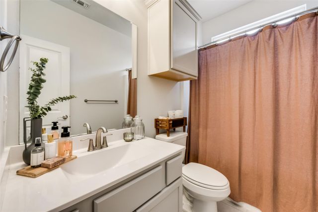 2204 Paxton Way, Denton, TX 76209