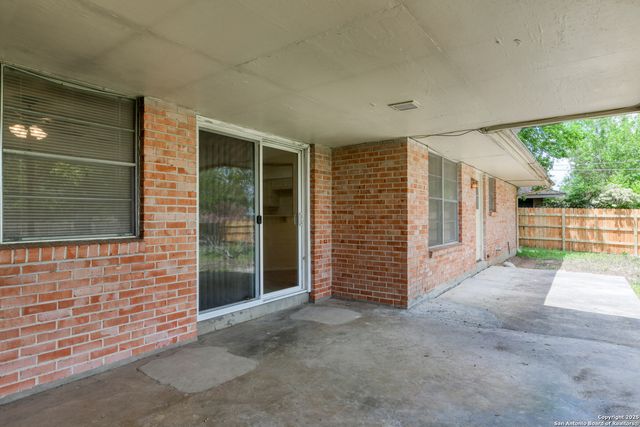 641 Richfield, Windcrest, TX 78239
