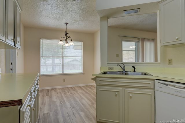 641 Richfield, Windcrest, TX 78239