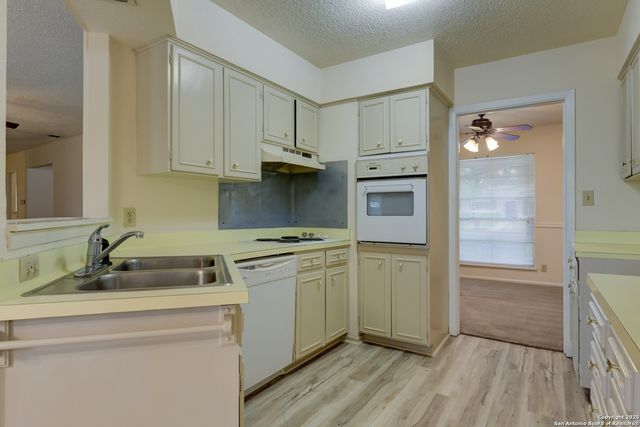 641 Richfield, Windcrest, TX 78239