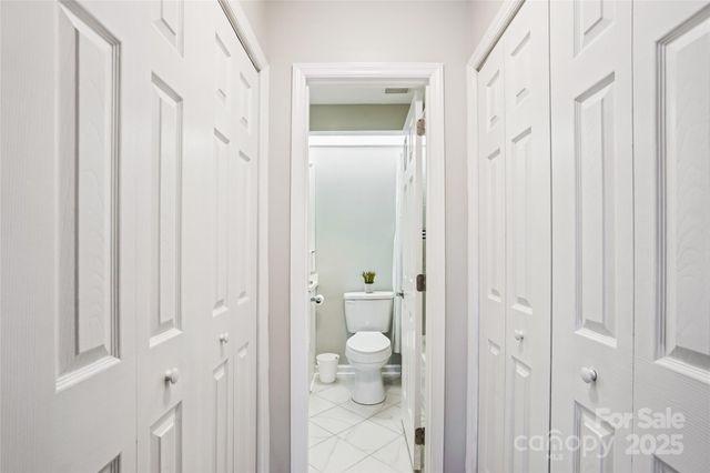 9208 Kings Canyon Drive, Charlotte, NC 28210