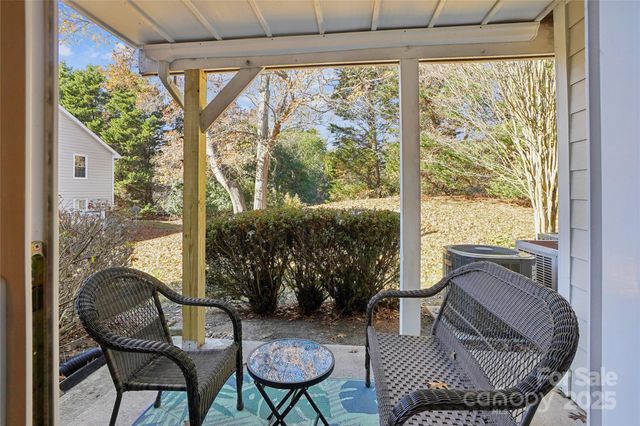 9208 Kings Canyon Drive, Charlotte, NC 28210