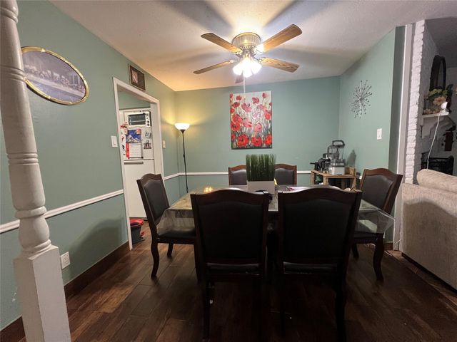 1021 Willow Oaks Circle, Pasadena, TX 77506