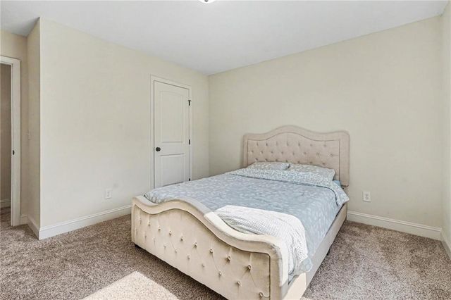 48 Robins Landing, Winder, GA 30680