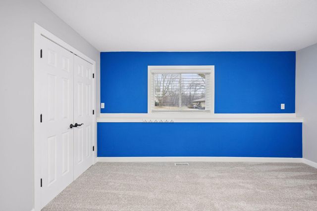 608 Ridge Drive SE, Saint Michael, MN 55376