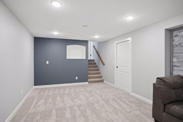 608 Ridge Drive SE, Saint Michael, MN 55376