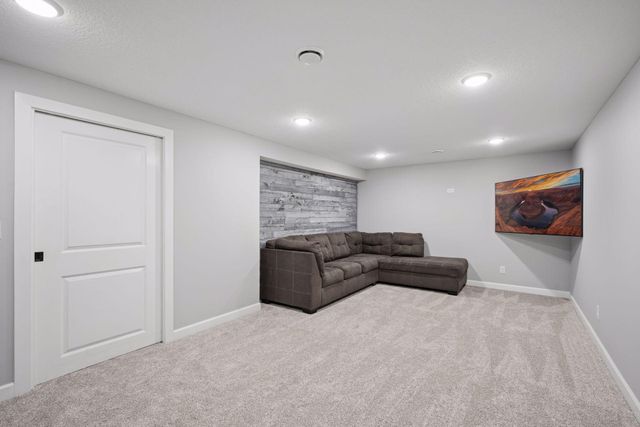 608 Ridge Drive SE, Saint Michael, MN 55376