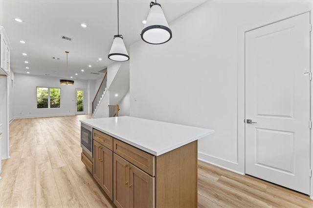 4125 De George Street, Houston, TX 77009