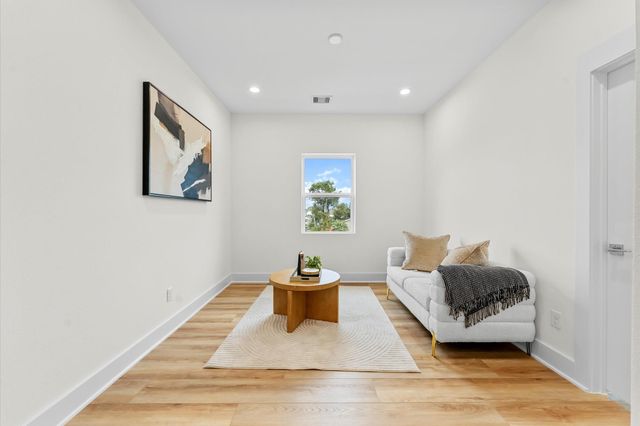 4125 De George Street, Houston, TX 77009