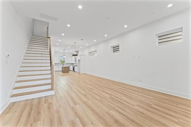 4125 De George Street, Houston, TX 77009