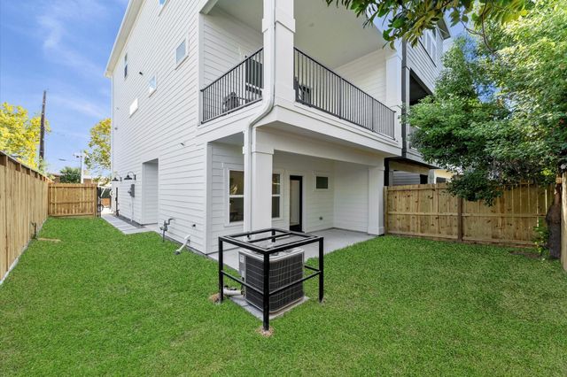 4125 De George Street, Houston, TX 77009