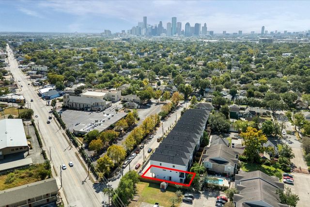 4125 De George Street, Houston, TX 77009