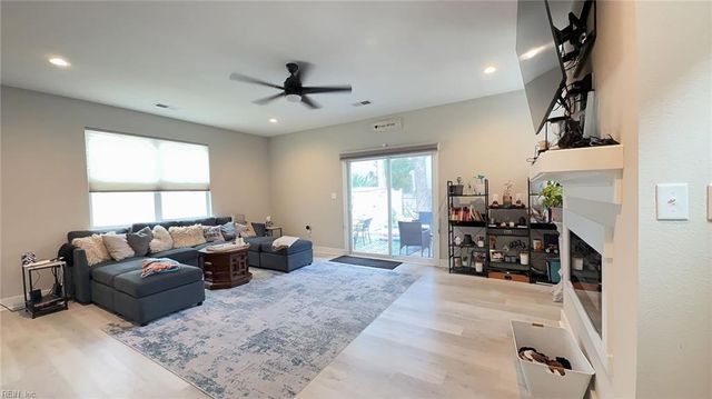 103 S Thalia RD, Virginia Beach, VA 23452