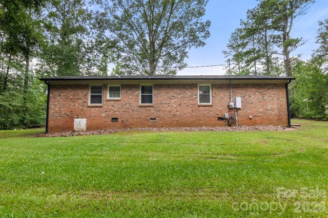 3104 University Drive, Lancaster, SC 29720