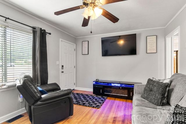 3104 University Drive, Lancaster, SC 29720
