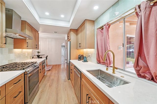 1500 Country Club, Riverside, CA 92506