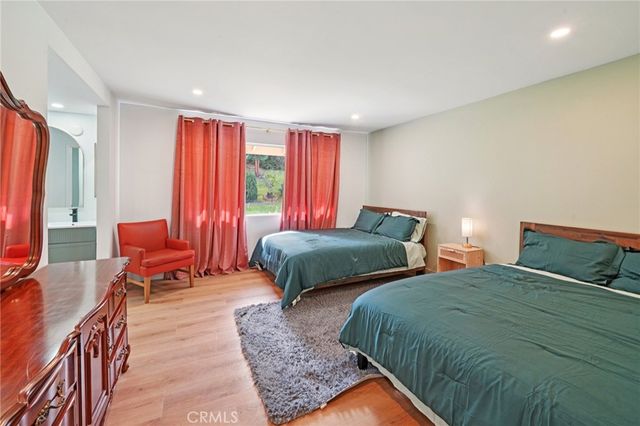 1500 Country Club, Riverside, CA 92506