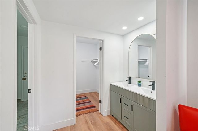 1500 Country Club, Riverside, CA 92506