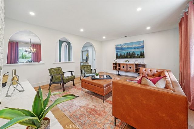 1500 Country Club, Riverside, CA 92506