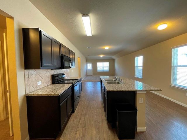 3400 Ortman DR, Pflugerville, TX 78660