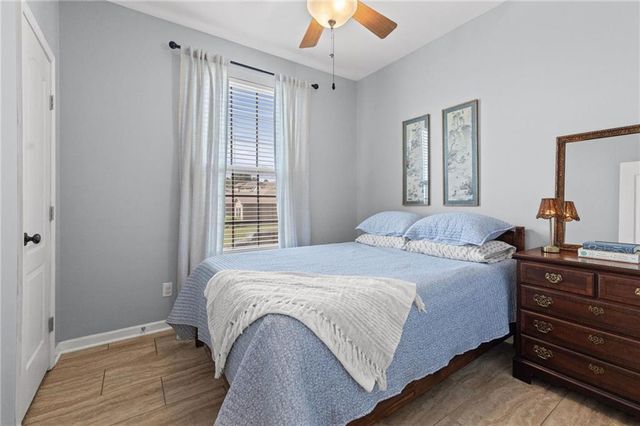 1010 NW Scenic Drive, Grain Valley, MO 64029