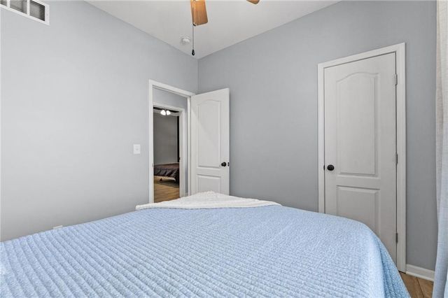 1010 NW Scenic Drive, Grain Valley, MO 64029