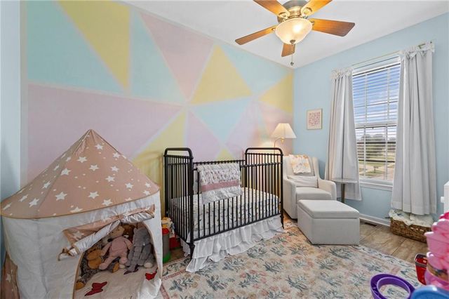 1010 NW Scenic Drive, Grain Valley, MO 64029