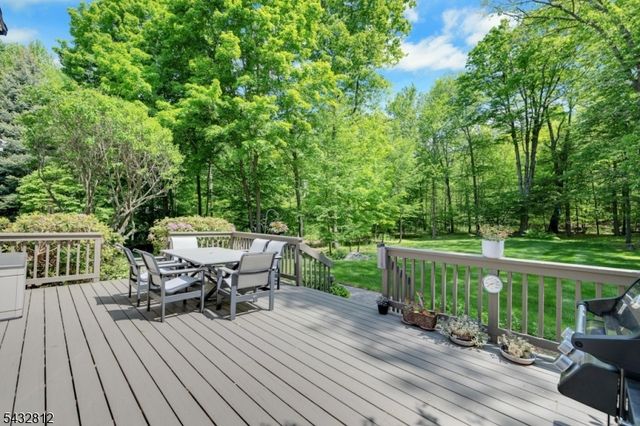 55 Under Rock Rd, Sparta Twp., NJ 07871