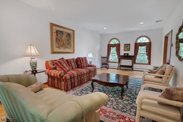 55 Under Rock Rd, Sparta Twp., NJ 07871