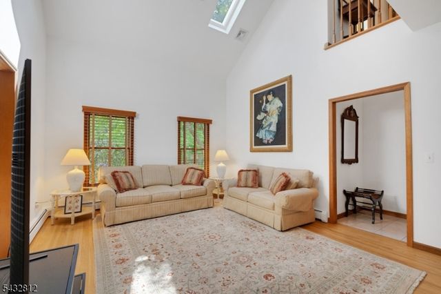 55 Under Rock Rd, Sparta Twp., NJ 07871