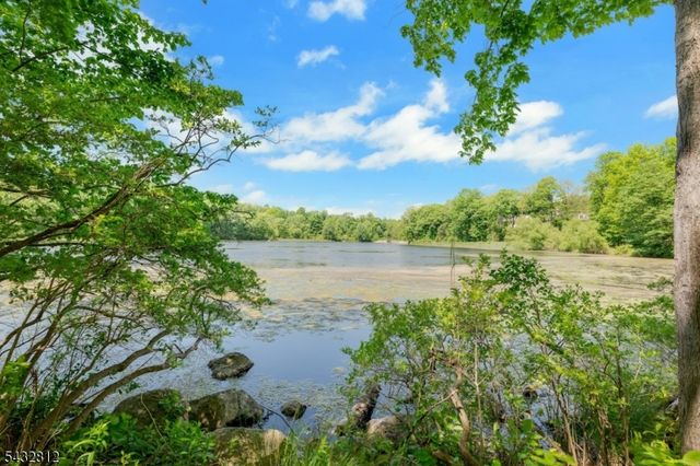 55 Under Rock Rd, Sparta Twp., NJ 07871