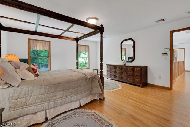 55 Under Rock Rd, Sparta Twp., NJ 07871
