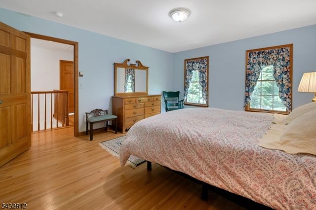 55 Under Rock Rd, Sparta Twp., NJ 07871