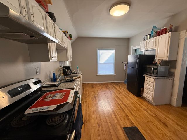 681 Old Highway 8 NW, New Brighton, MN 55112