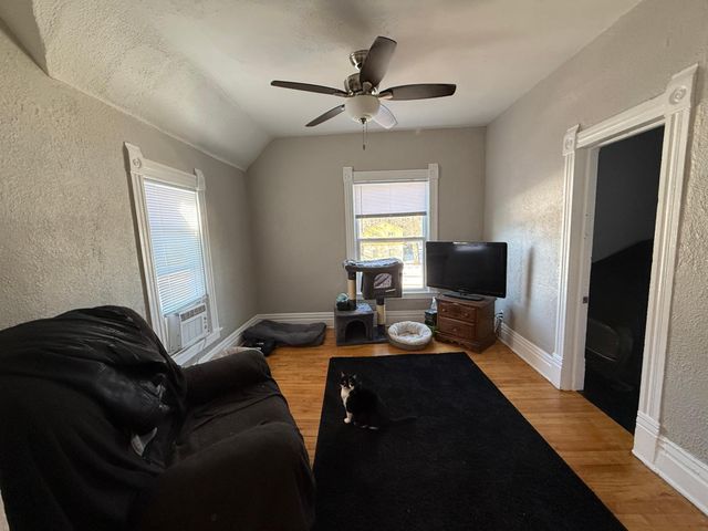 681 Old Highway 8 NW, New Brighton, MN 55112